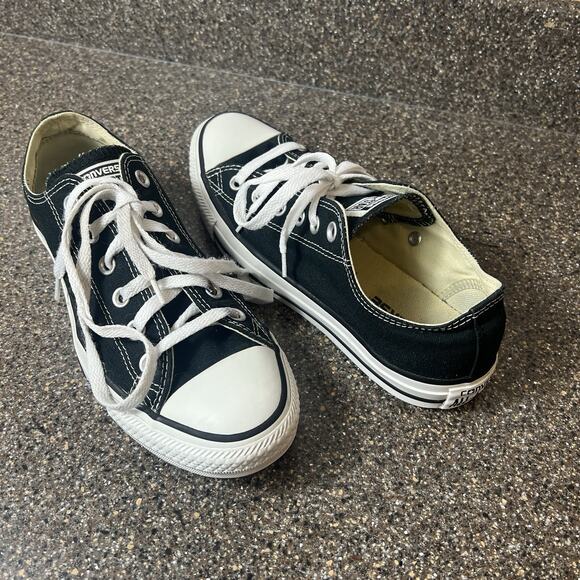 Converse All Star Low Top Womens Sz 8 Classic Black Canvas Sneaker Skate Lace Up - Picture 2 of 11